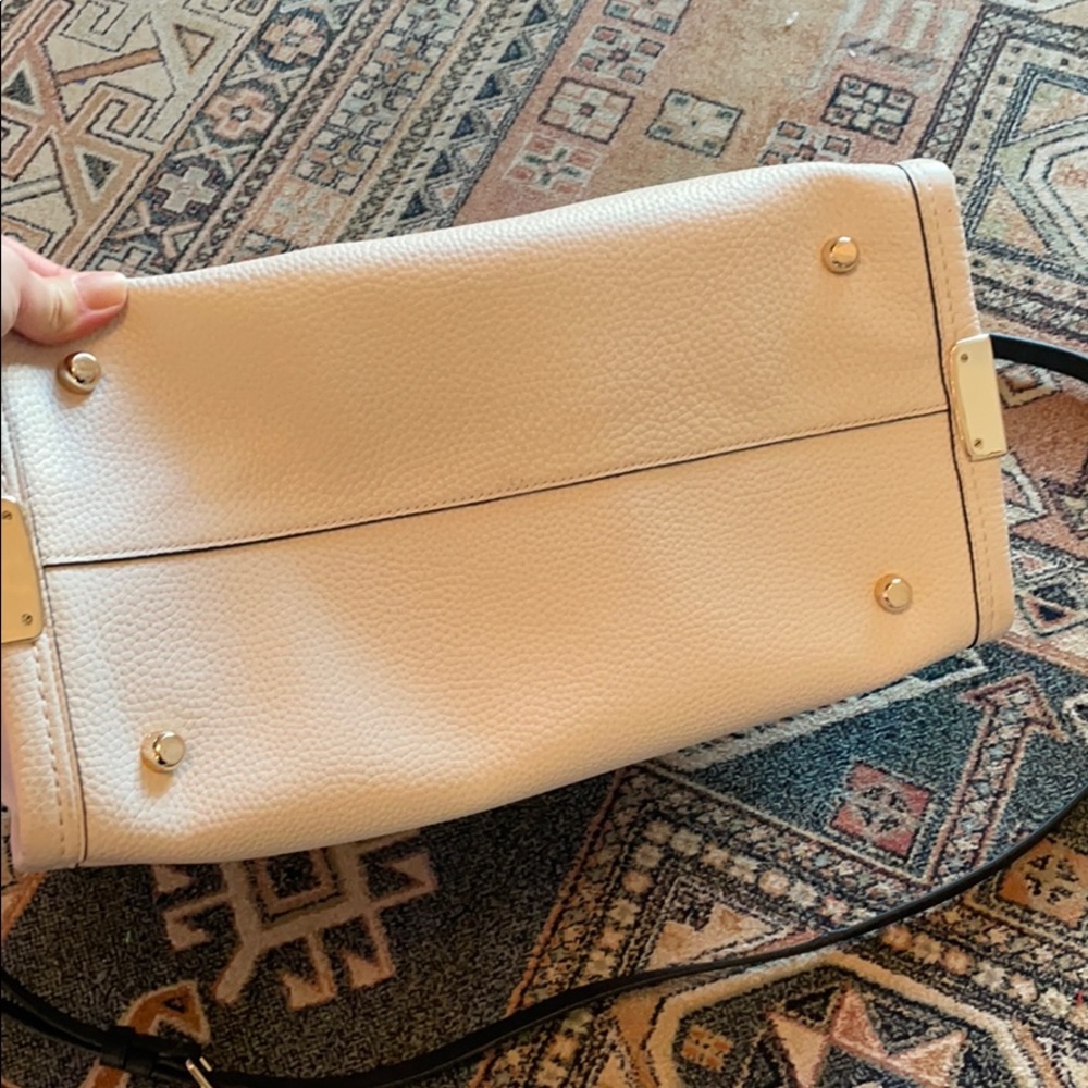 Authentic Coach tote - Picture 5 of 8